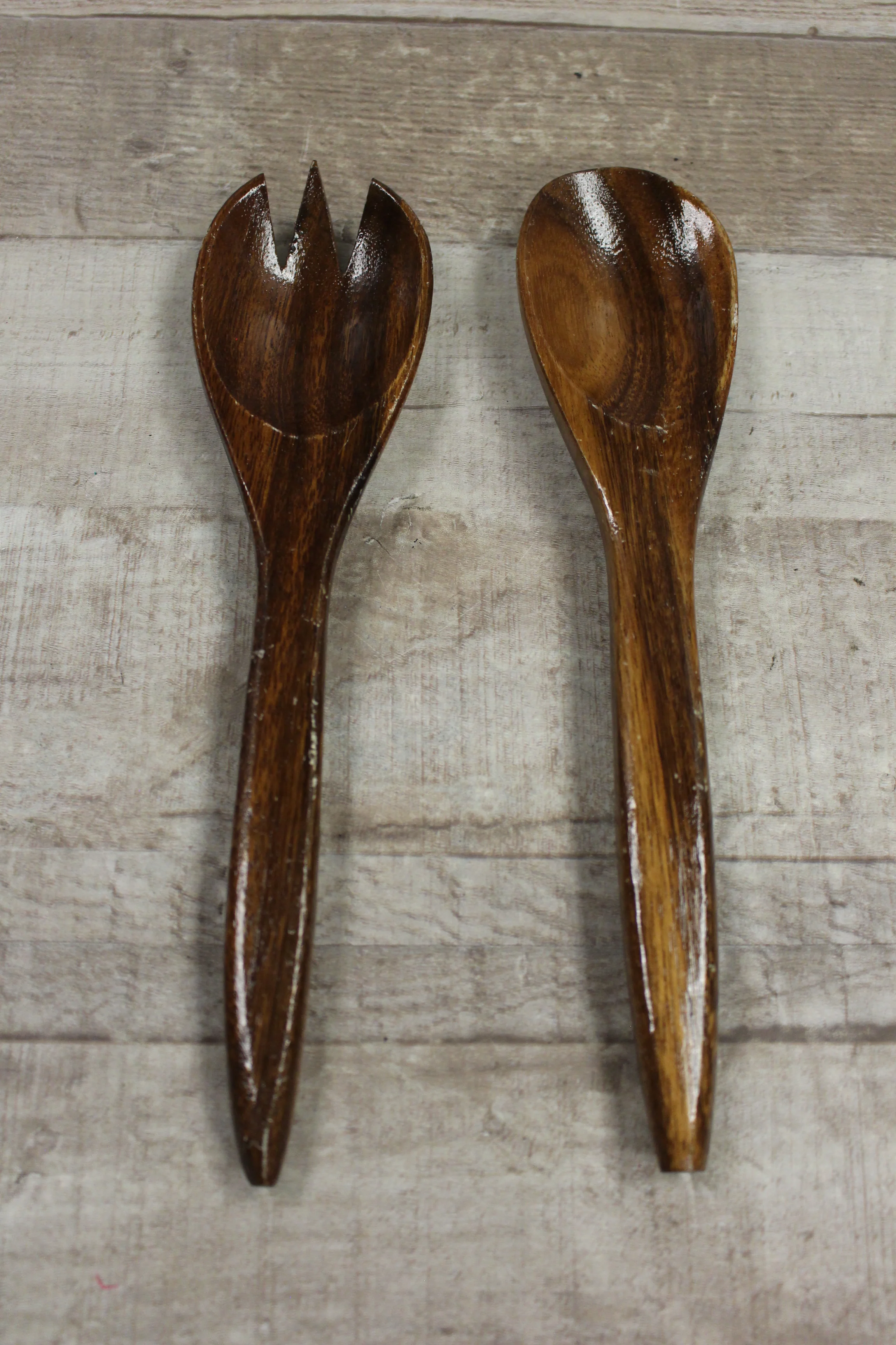 Vintage 7-Piece Philippines Wooden Pineapple Bowl Set With Spoons -Used - Image 4