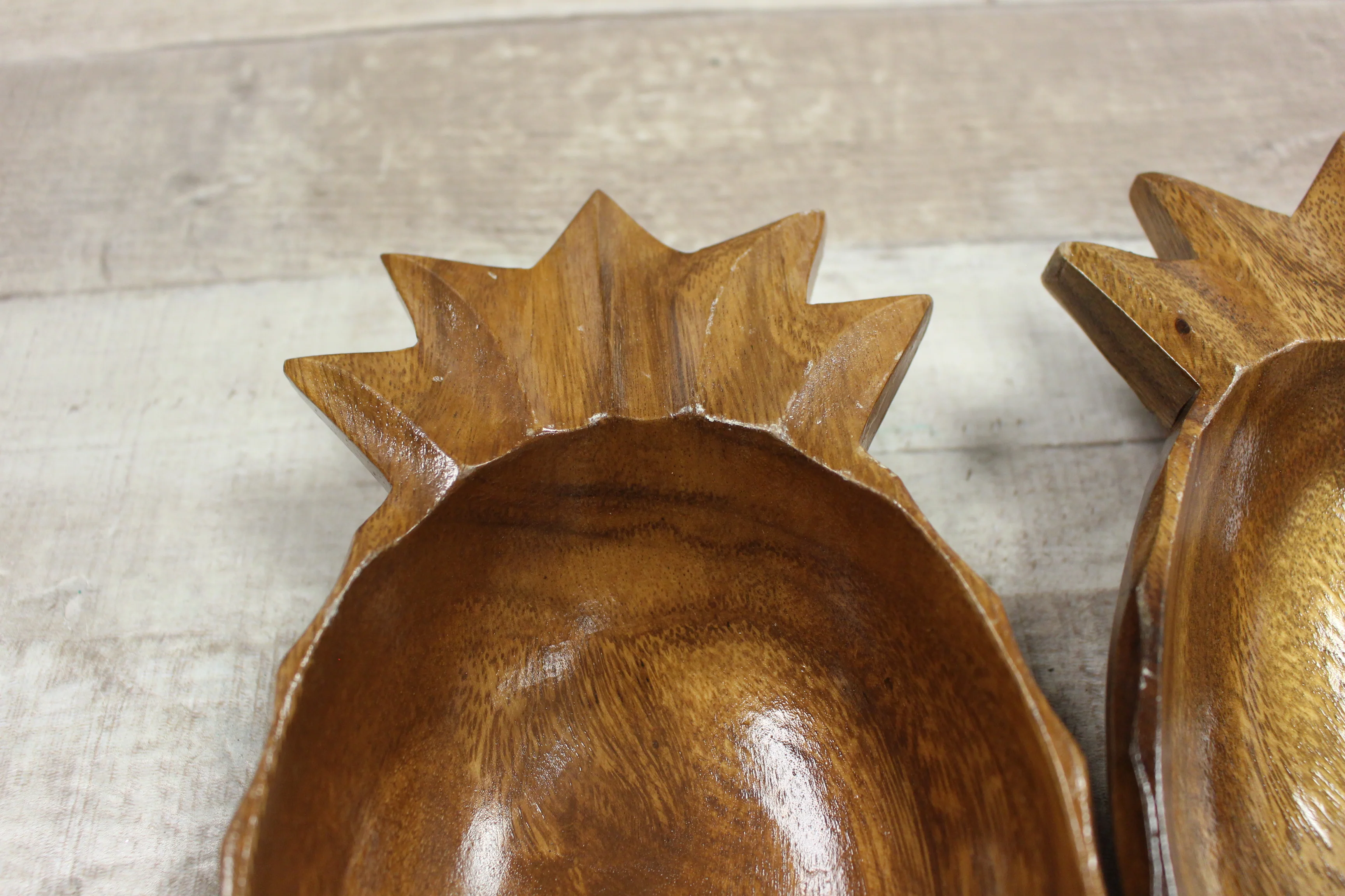 Vintage 7-Piece Philippines Wooden Pineapple Bowl Set With Spoons -Used - Image 7