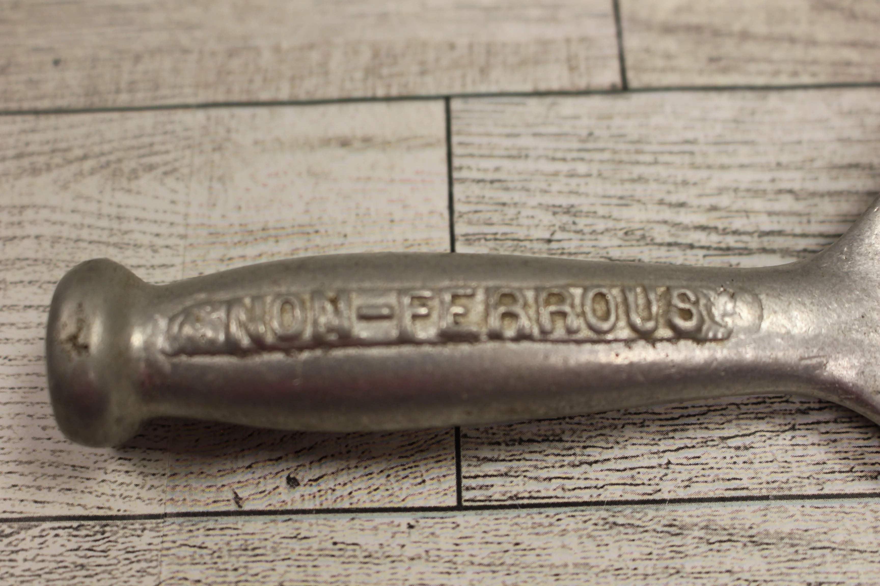 Vintage Bottle Opener - Non-Ferrous - Used - Image 3