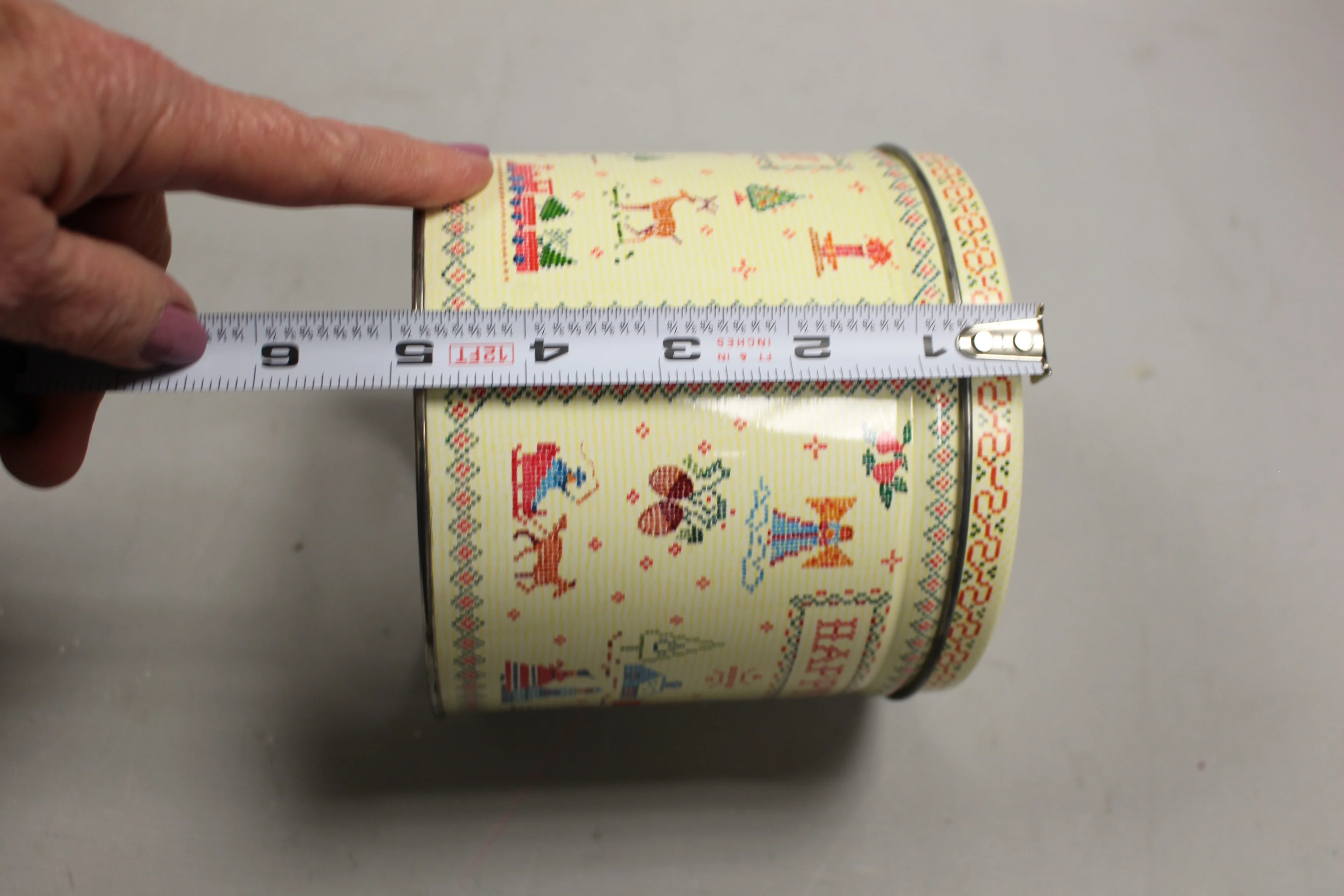 Vintage Cross Stitch Happy Holiday Christmas Tin - 5" Tall - Used - Image 3