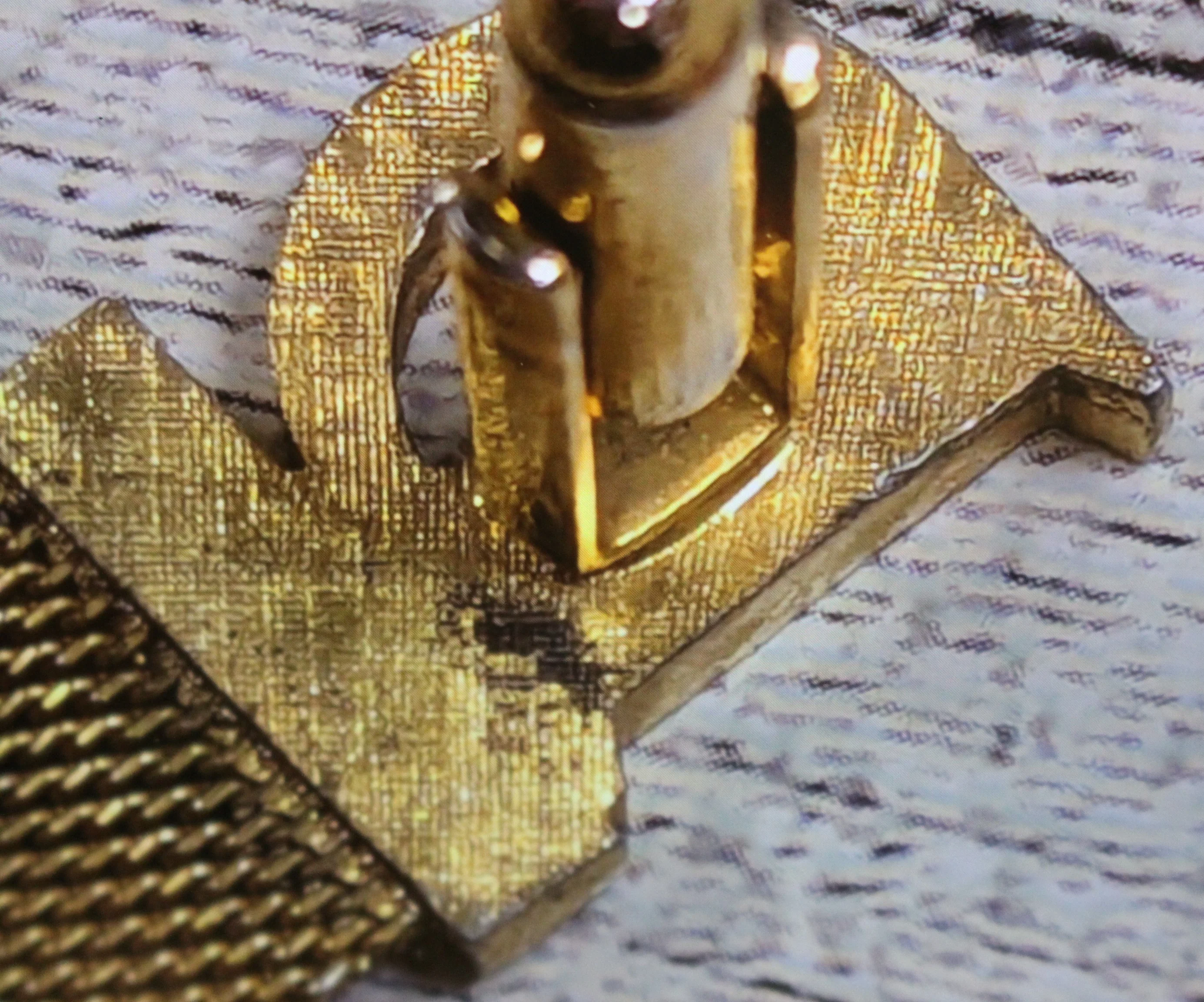 Vintage Dante "D" Monogram Initial Letter Mesh Wraparound Cuff Links - Used - Image 4