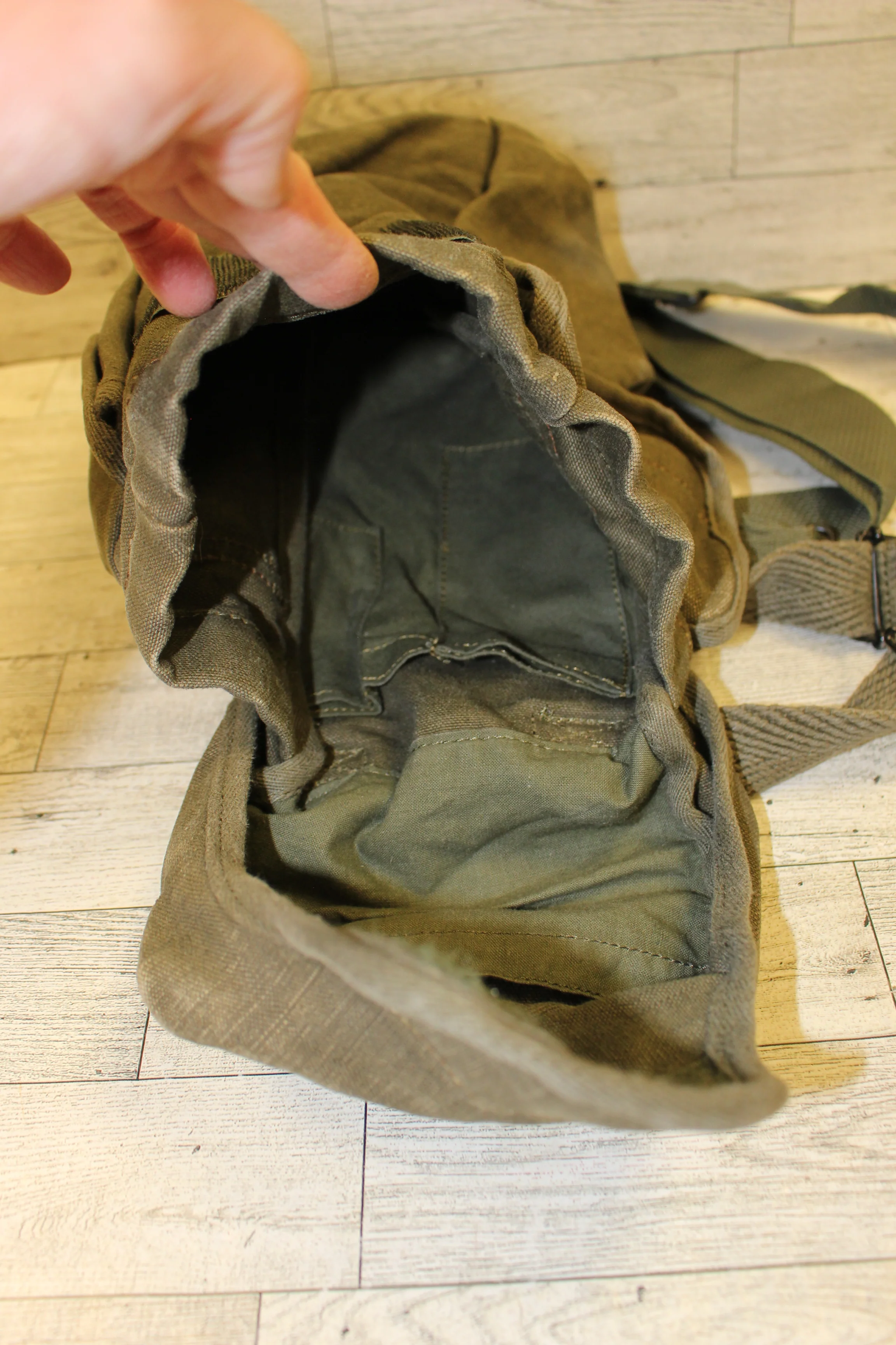 Vintage French Army SACM 63 25-HBC-72 Bag - Green - Used - Image 4