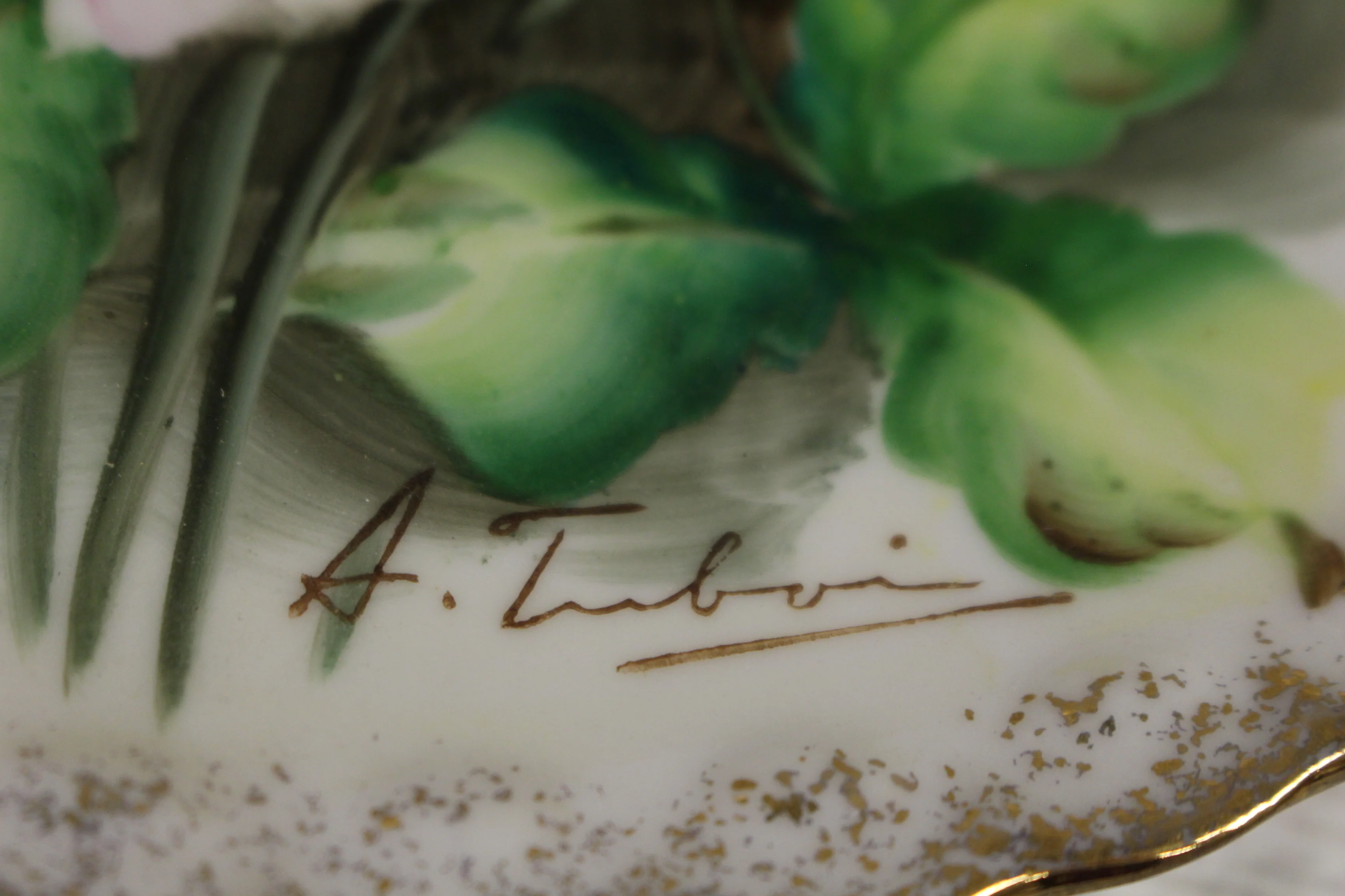 Vintage Gold Trim A. Tuboi Hand Painted Floral Plate -Signed - Used - Image 3