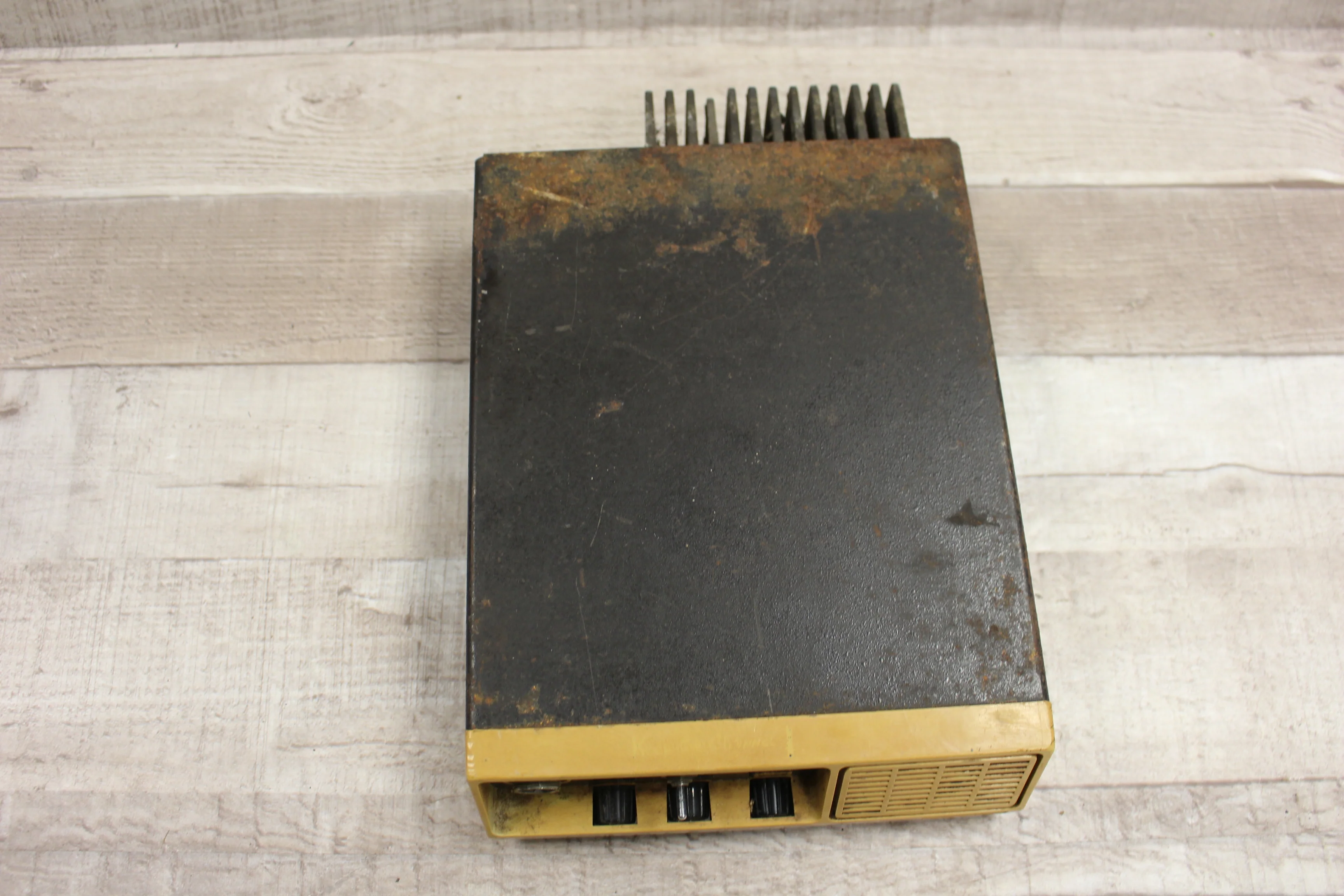 Vintage Midland LMR 70-525B Mobile Radio -Black -Used - Image 6