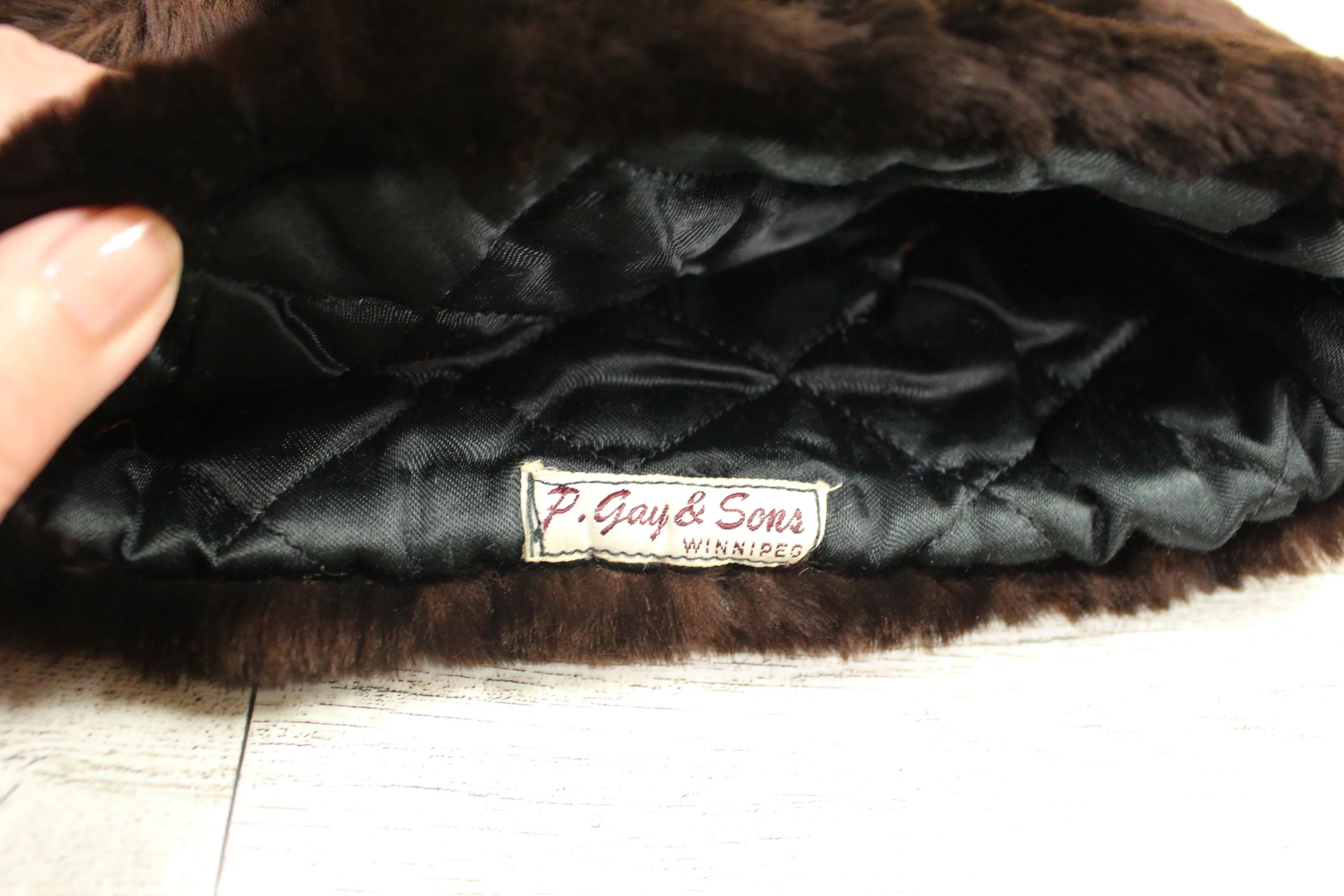 Vintage P. Gay & Sons Faux Fur Winter Gloves - Used - Image 3