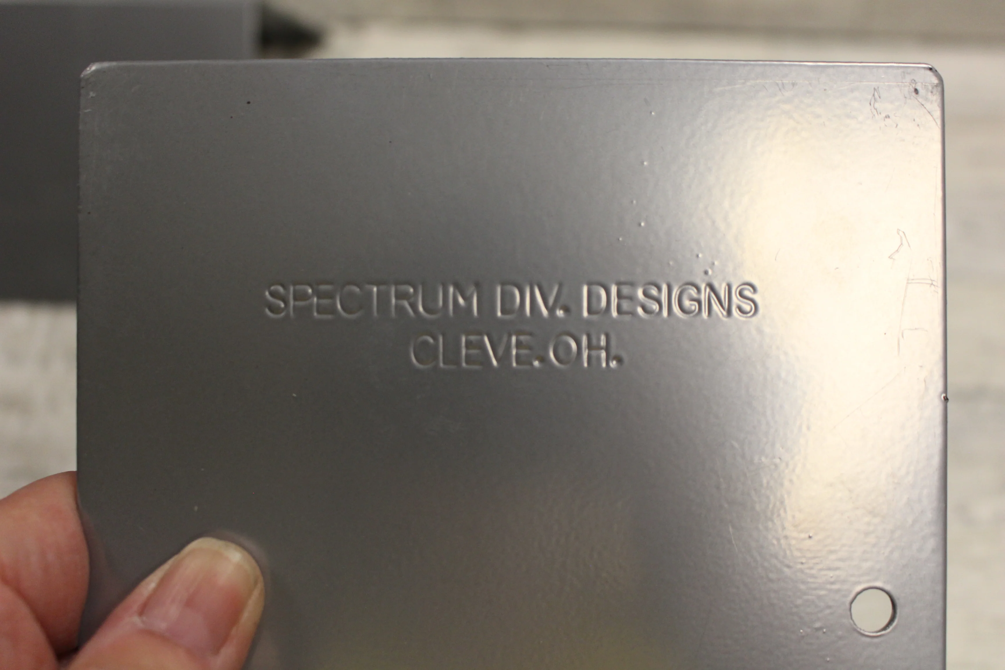 Vintage Spectrum Division Designs 6" MCM Metal Bookends - Set of 2 - Used - Image 4