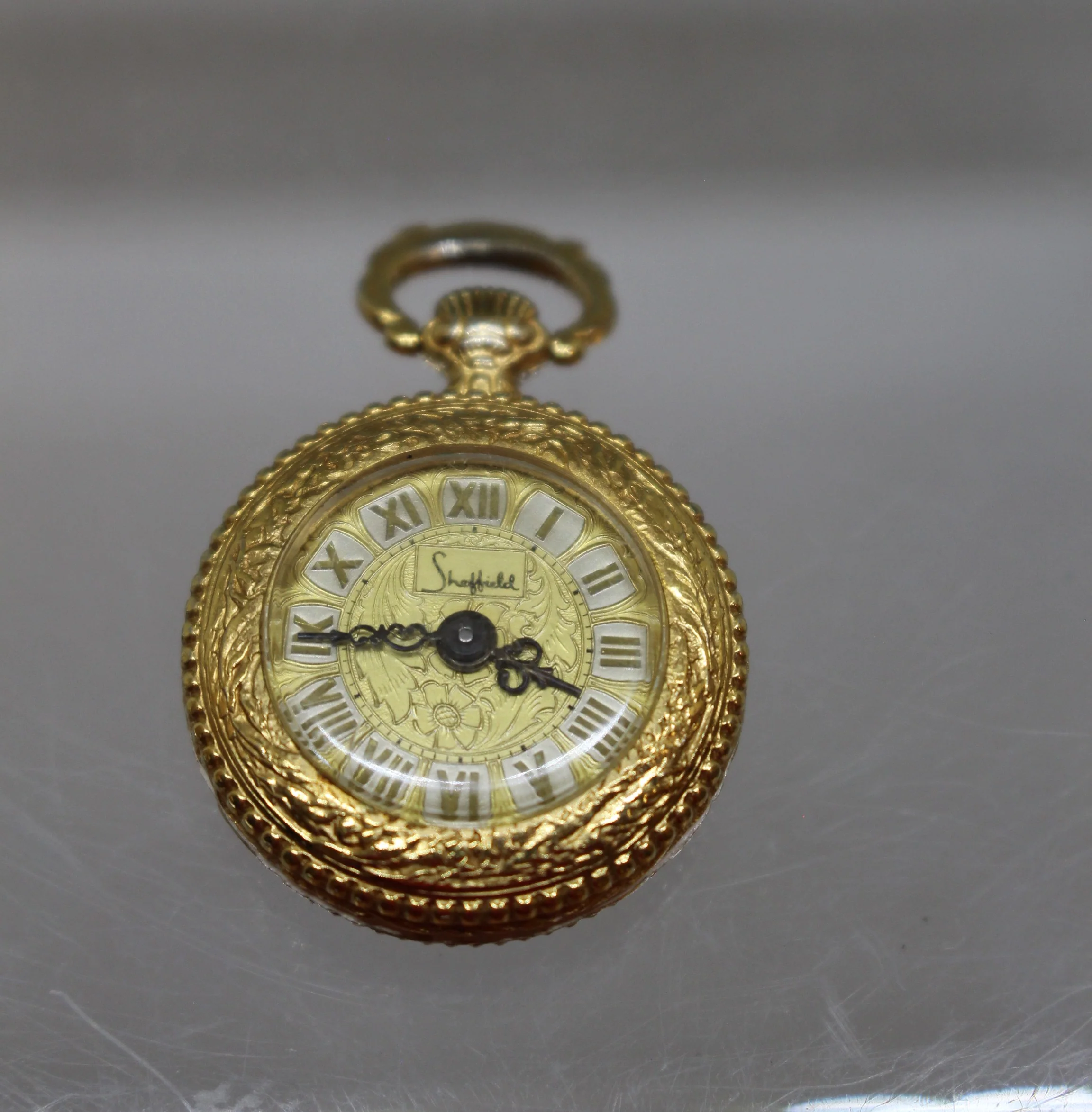 Vintage Womens Sheffield Swiss Made Gold Tone Pocket Watch - Manual Wind - Used