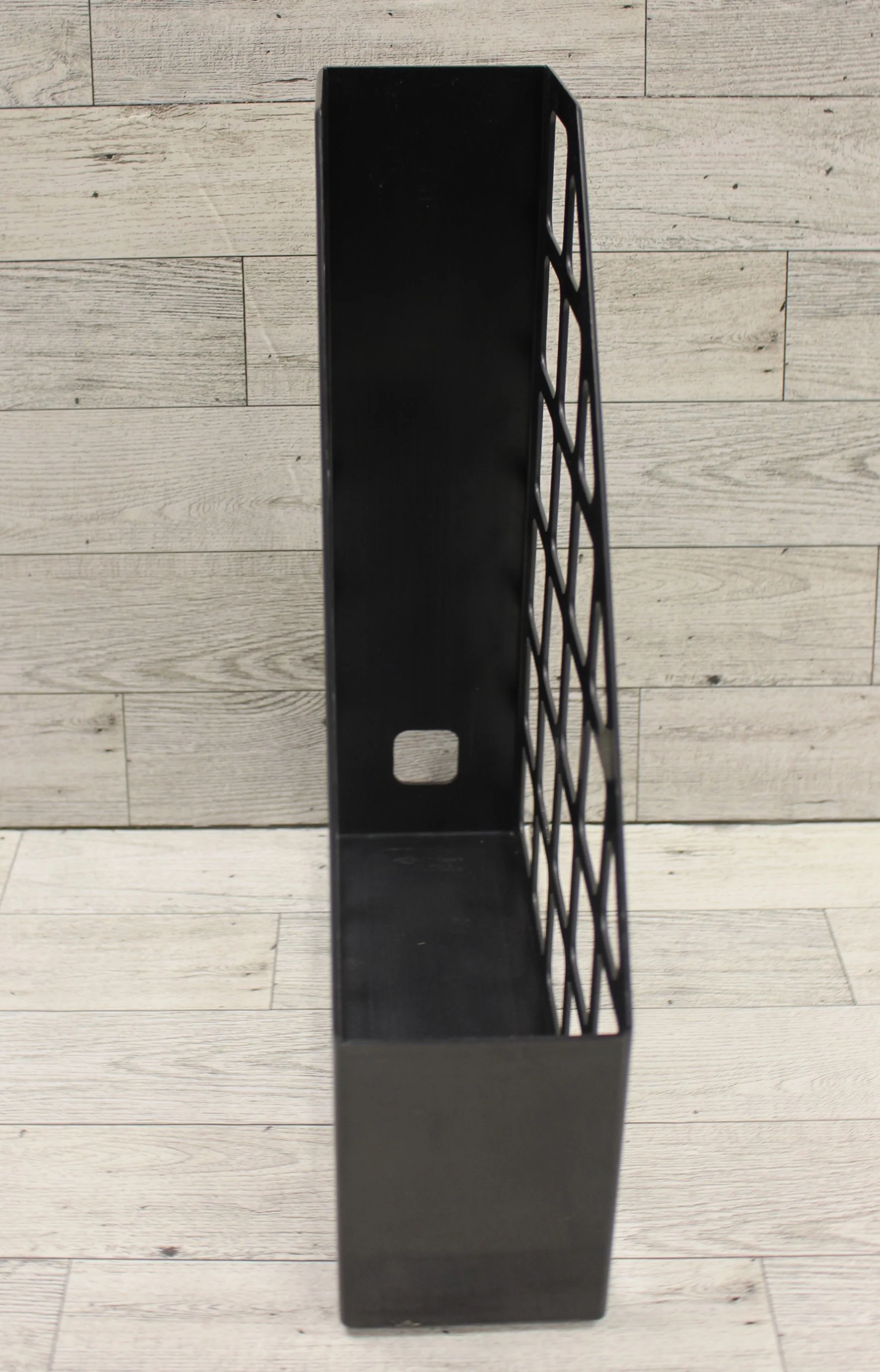 W.T. Roger's Plastic Magazine Book File Organizer - Black - Used - Image 2