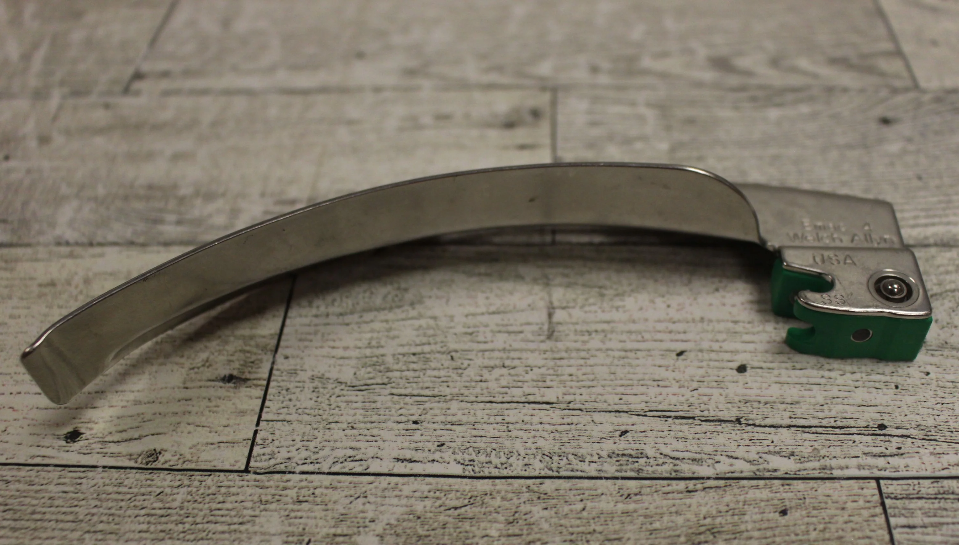 Welch Allyn EMAC 4 Fiber Optic Laryngoscope Blade - Used - Image 3