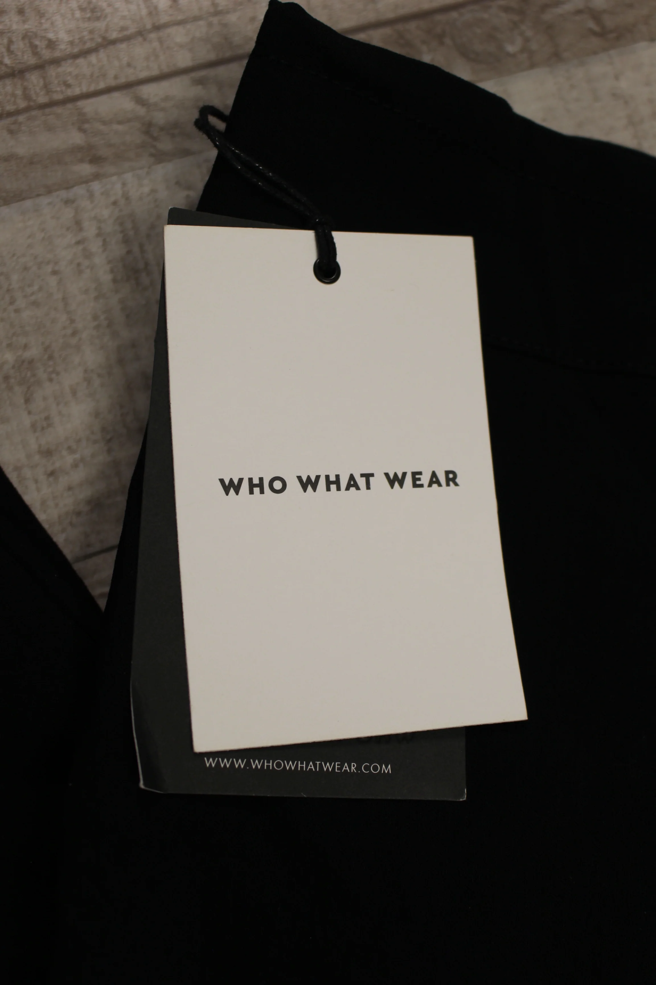 Who What Wear Women’s Cropped Pants - Size 24W - Black - New - Image 3