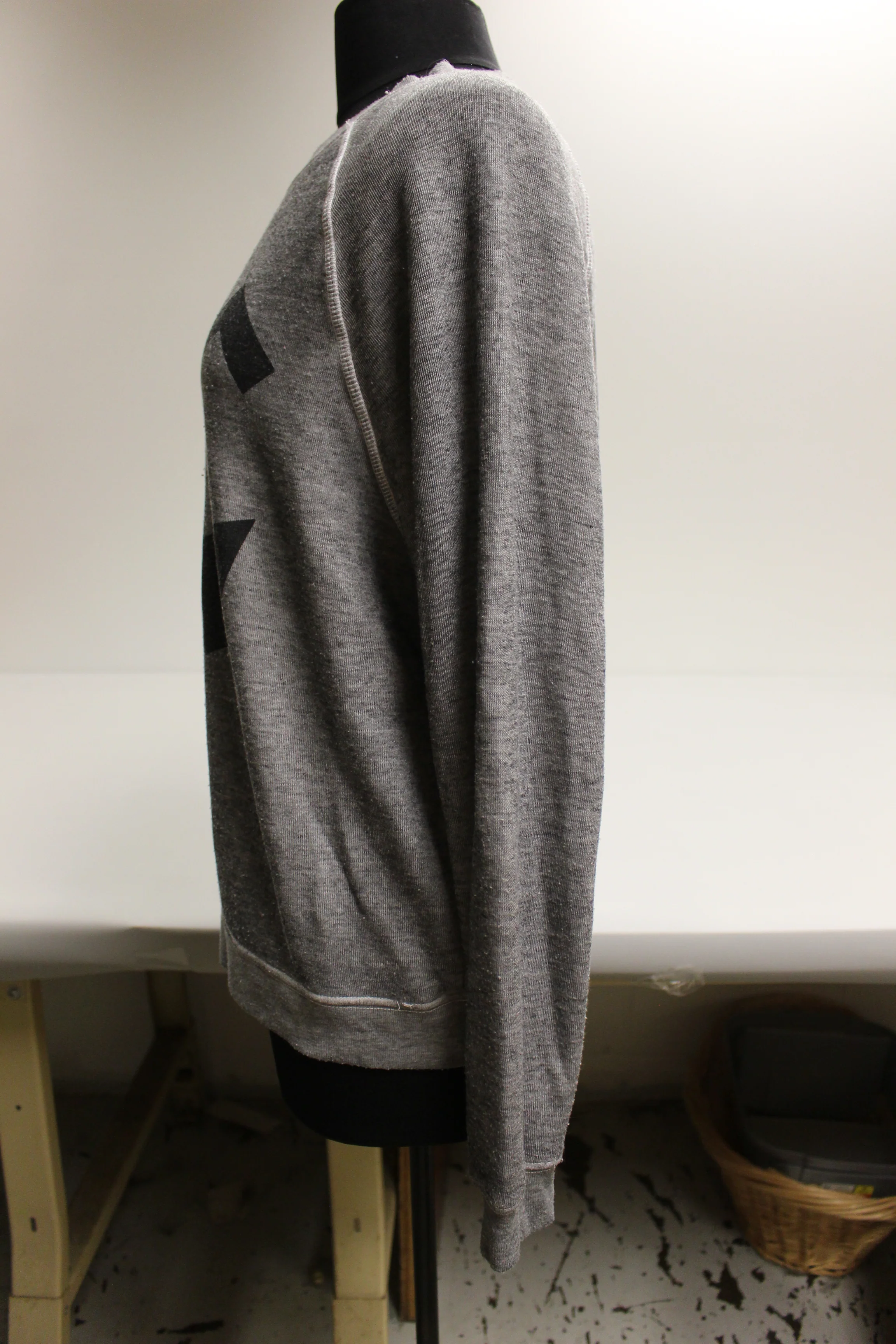 Wildfox "I'm A Pumpkin" Jack-O-Lantern Sweatshirt - Small - Used - Image 6