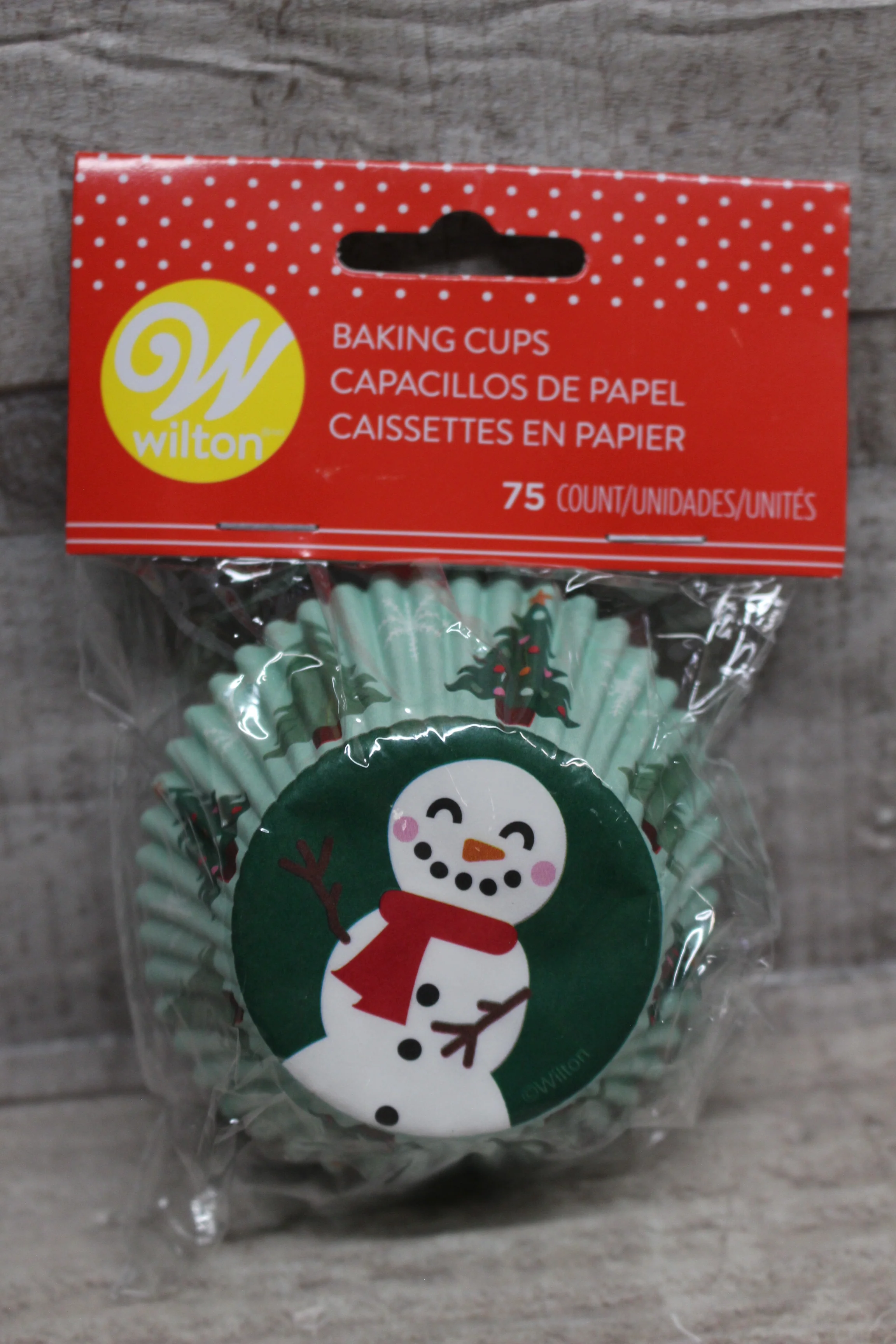 Wilton 75-Pack Of Baking Cups - Christmas Trees & Snowman Holiday