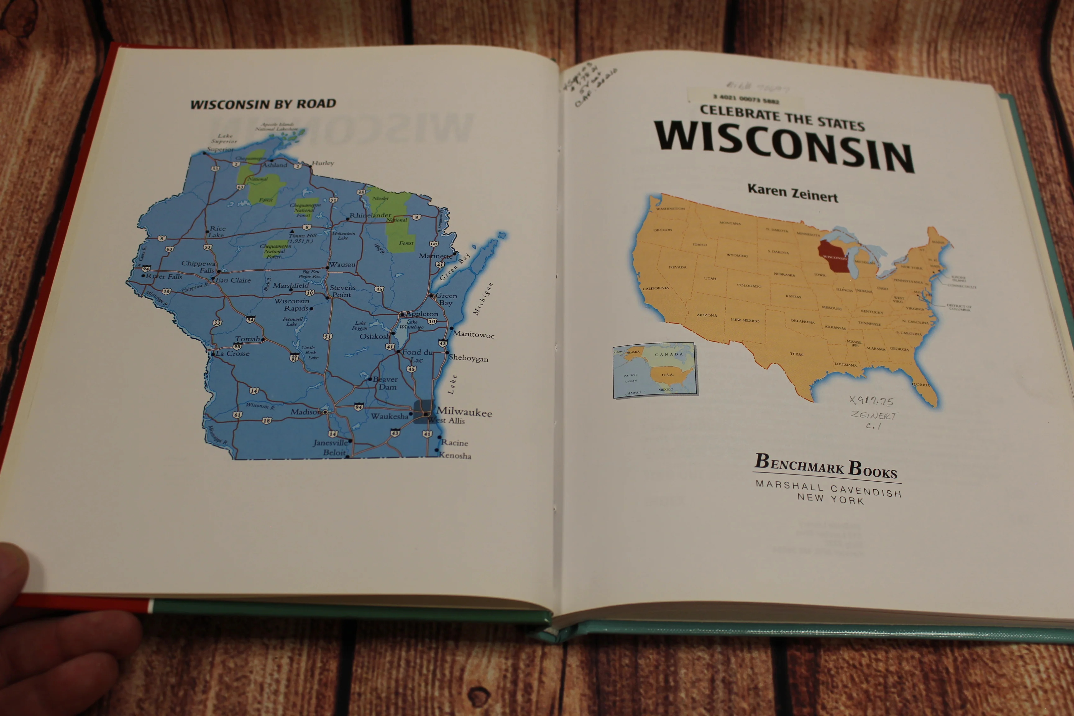 Wisconsin (Celebrate the States) by Karen Zeinert - Image 3