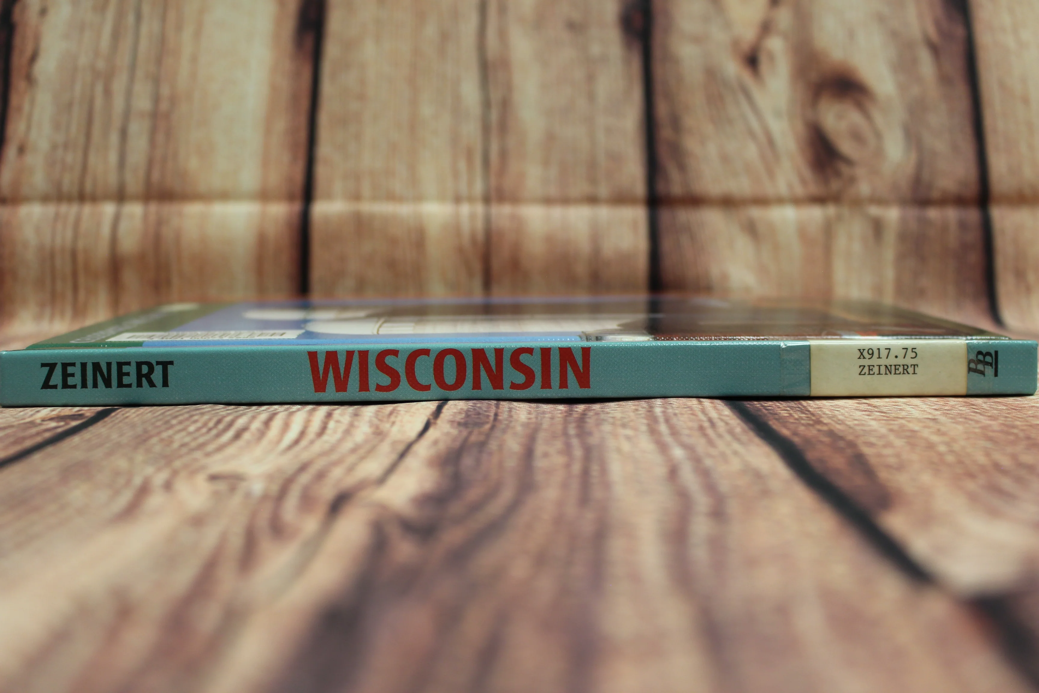 Wisconsin (Celebrate the States) by Karen Zeinert - Image 8
