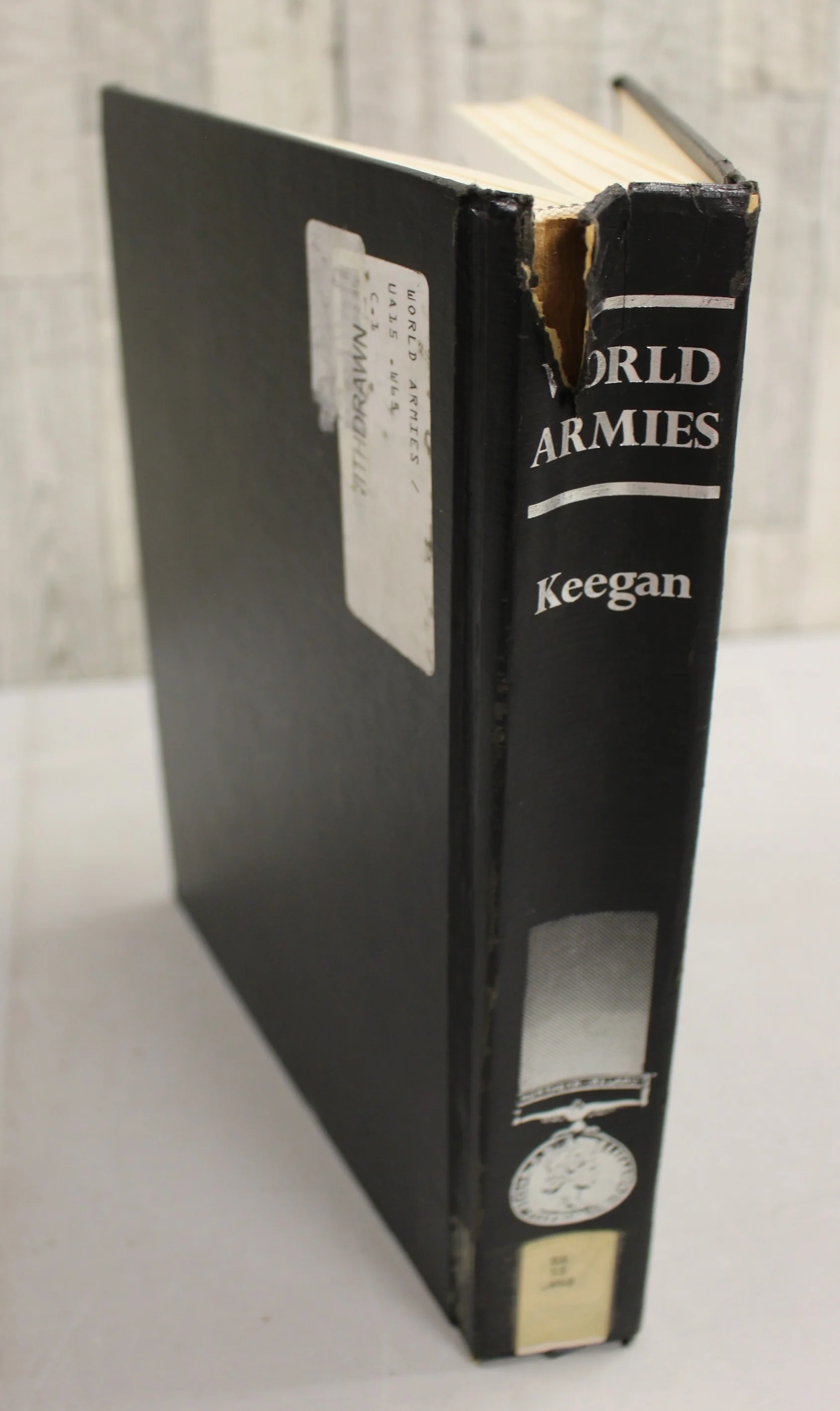 World Armies by John Keegan - Royal Military Academy, Sandhurst, UK - Image 2