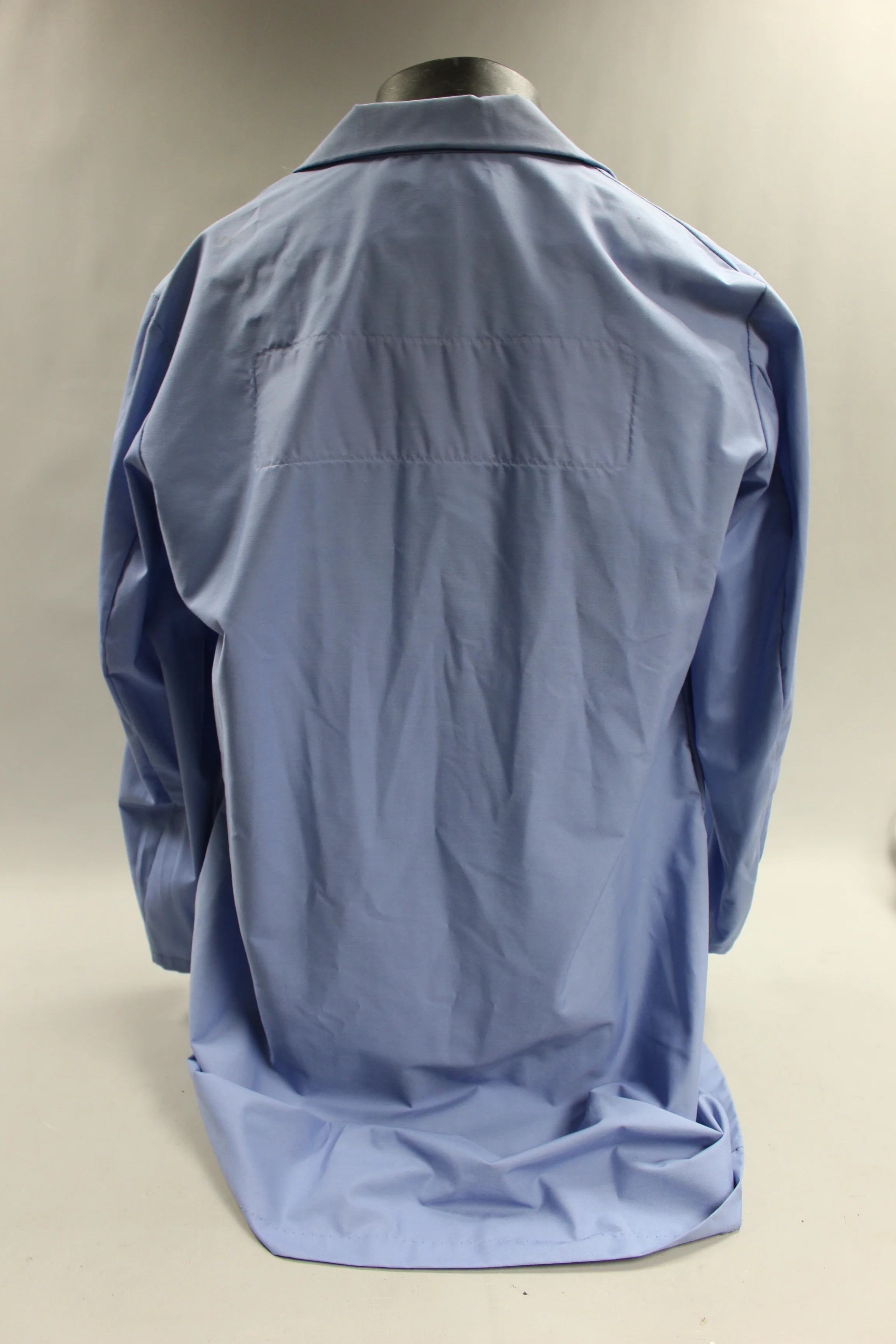 Wrangler Uniform's Men's Button Up Uniform Shirt Size 44R -Blue -Used - Image 2