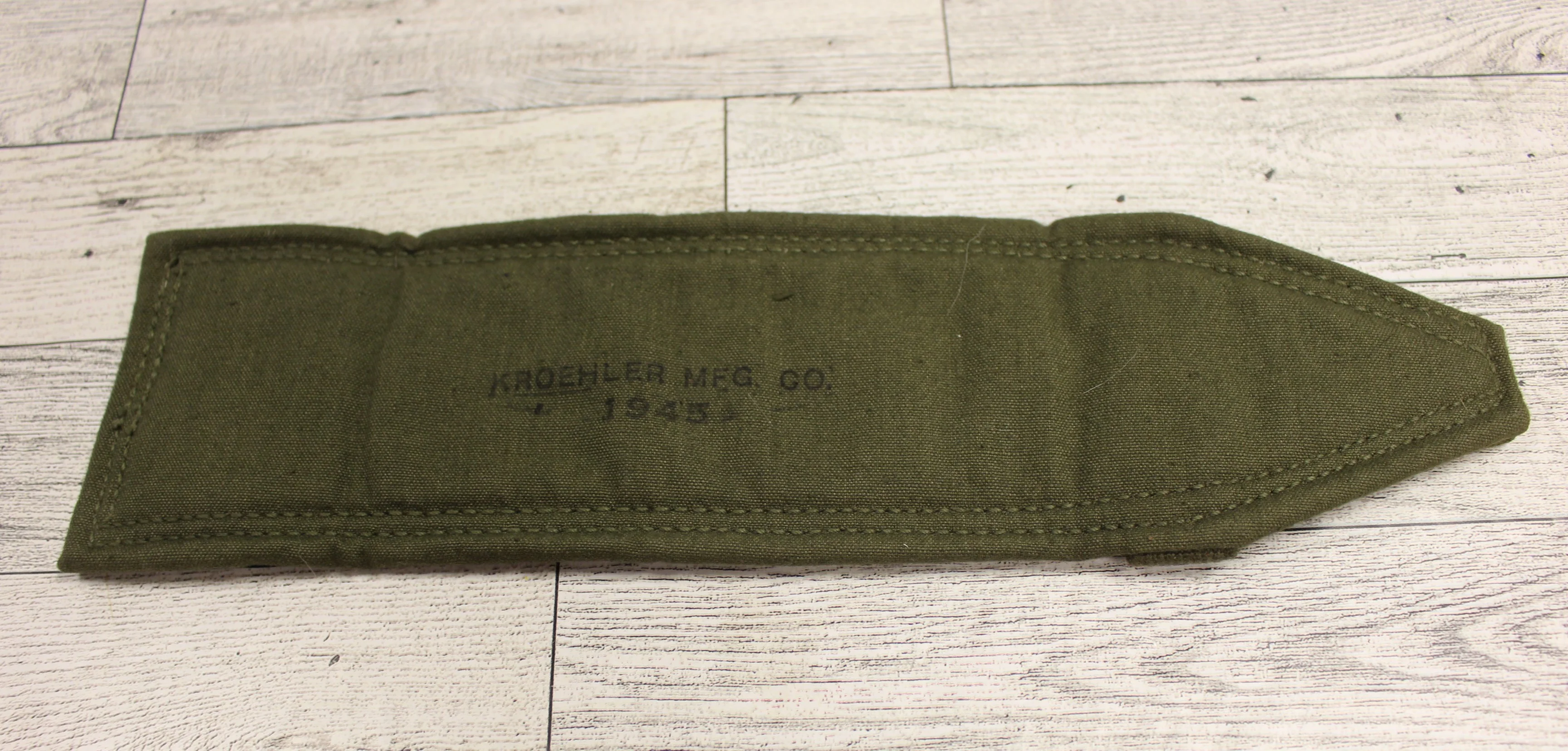 WWII 1945 Kroehler Mfg Co Equipment Shoulder Pad - Used - Image 2