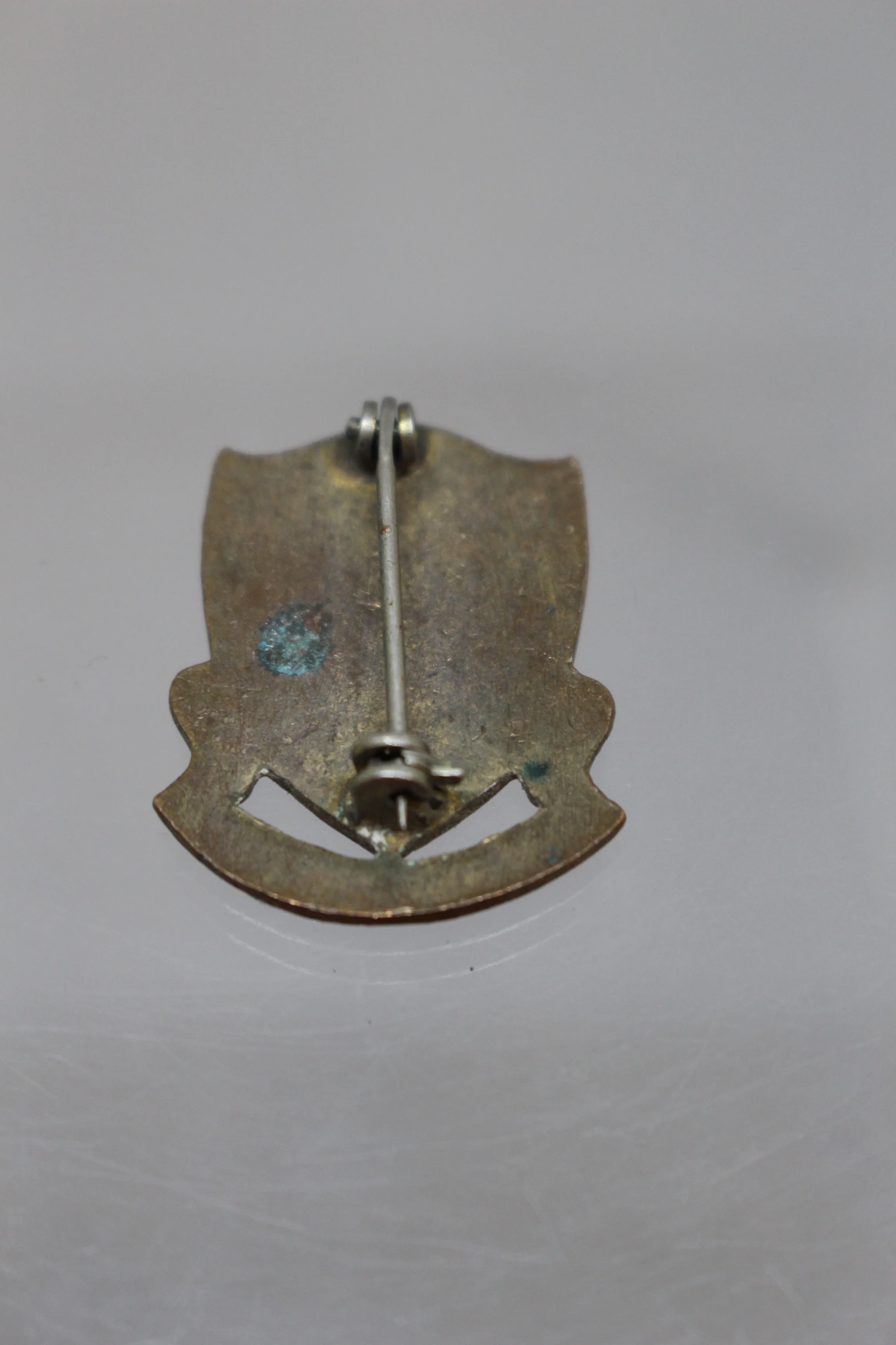 WWII Air Force Advanced Flying School Crest - Used - Image 3