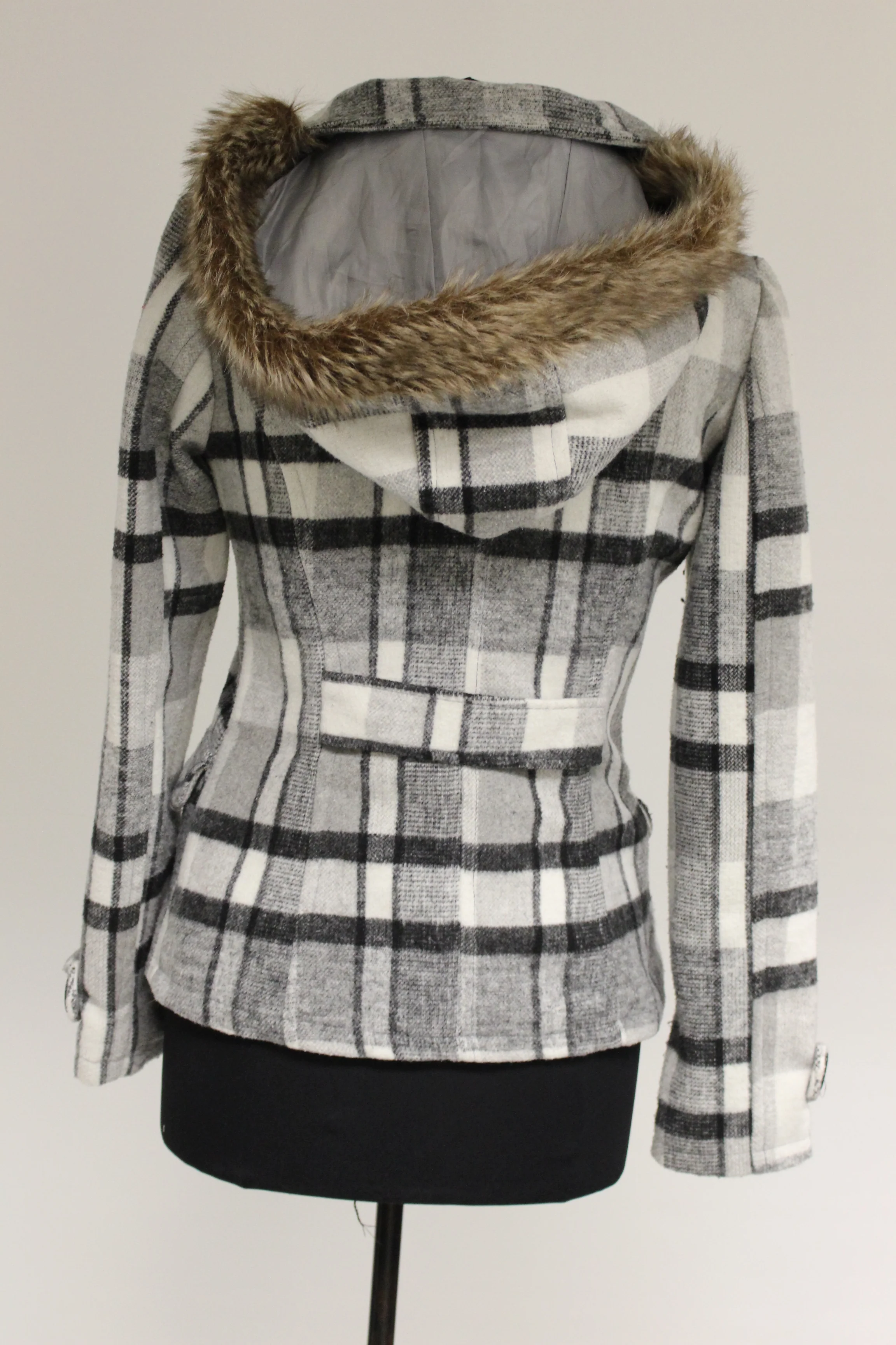 YMI Ladies Winter Coat, Size: Small, White/Blk Plaid - Image 3